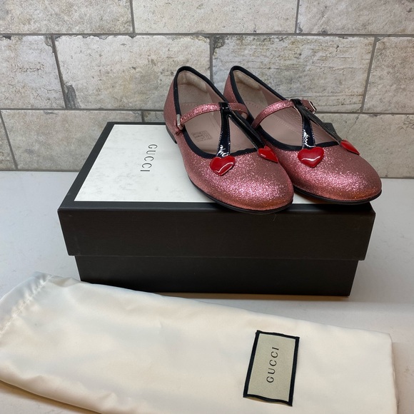 Gucci Cerise Mary Jane Shoes - Picture 5 of 9
